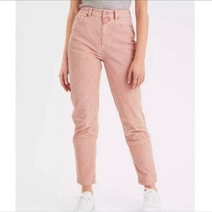 salmon pink corduroy pants 🌸